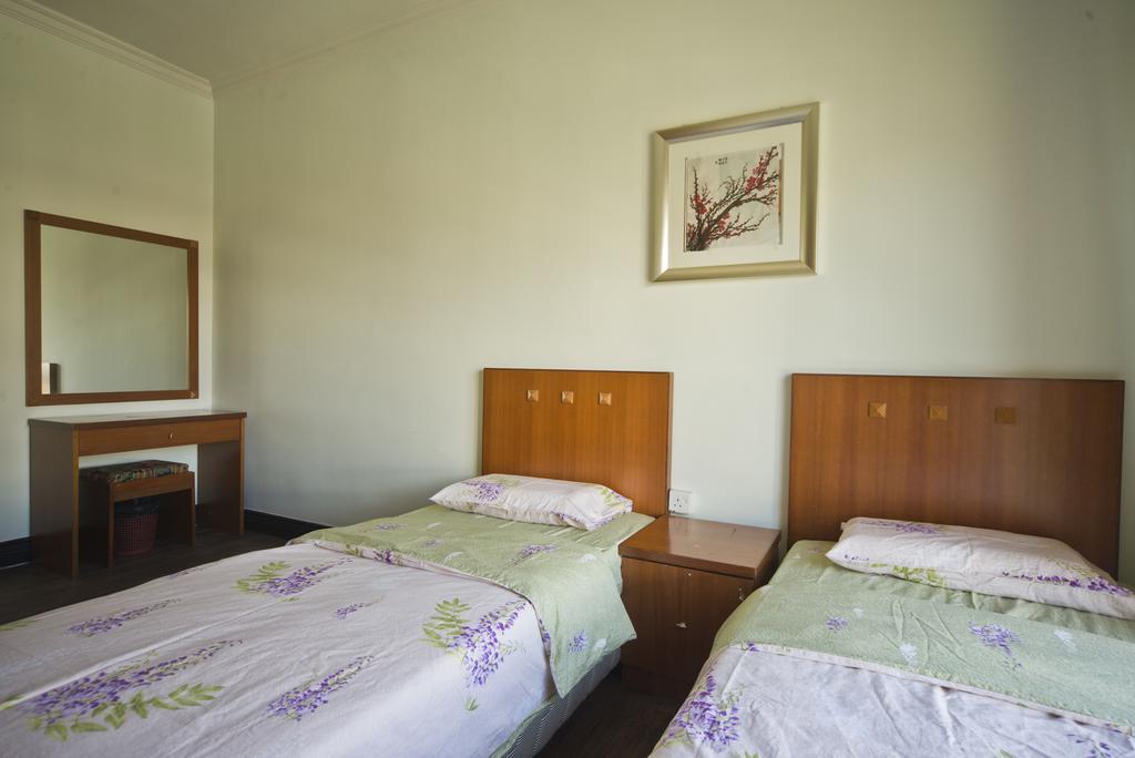 Ferienwohnung Nana Marina Court Kota Kinabalu Exterior foto