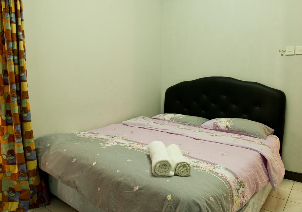 Ferienwohnung Nana Marina Court Kota Kinabalu Exterior foto